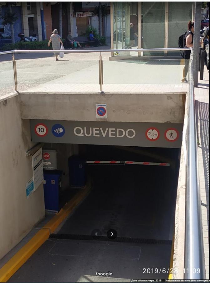 Quarto em Acomodações Particulares Metro La Salut Badalona